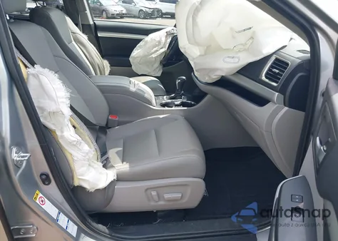 2017 Toyota Highlander Xle из США, поврежденный, VIN 5TDJZRFH9HS483122